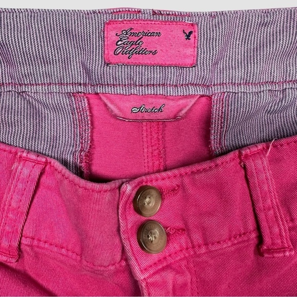 American Eagle Shortie Khaki Twill Shorts Size 2 Pink Low Rise Stretch - Picture 6 of 7